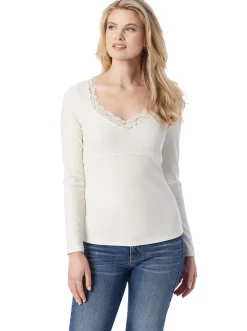 Jessica Simpson Abbey Sweatheart Top In < Tops & Tees