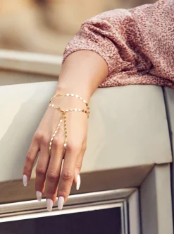 Jessica Simpson Demi Fine Hand Chain In < Bracelets