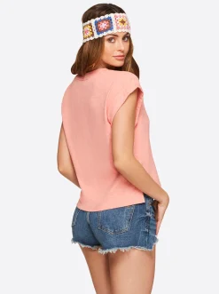 Jessica Simpson Hester Crop Tee In < Tops & Tees