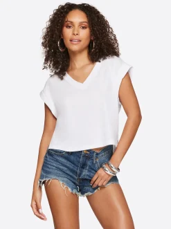 Jessica Simpson Hester Crop Tee In < Tops & Tees