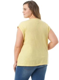 Jessica Simpson Hester Crop Tee In < Tops & Tees
