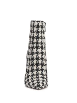Jessica Simpson Lirya Bootie In < Boots & Booties
