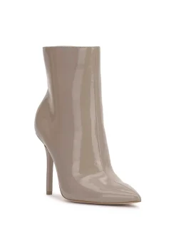 Jessica Simpson Lyren Bootie In < Boots & Booties