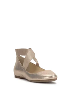 Jessica Simpson Mandayss Ballet Flat In < Flats