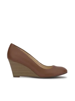 Jessica Simpson Sampson Wedge In < Wedges|Wide Width