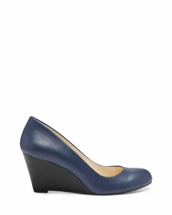 Jessica Simpson Sampson Wedge In < Wedges