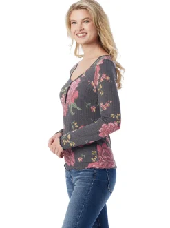 Jessica Simpson Tahani Henley Top In < Tops & Tees