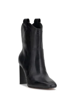 Jessica Simpson Xovira Heeled Bootie In Leather< Boots & Booties