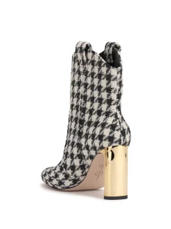 Jessica Simpson Xovira Heeled Bootie In < Boots & Booties